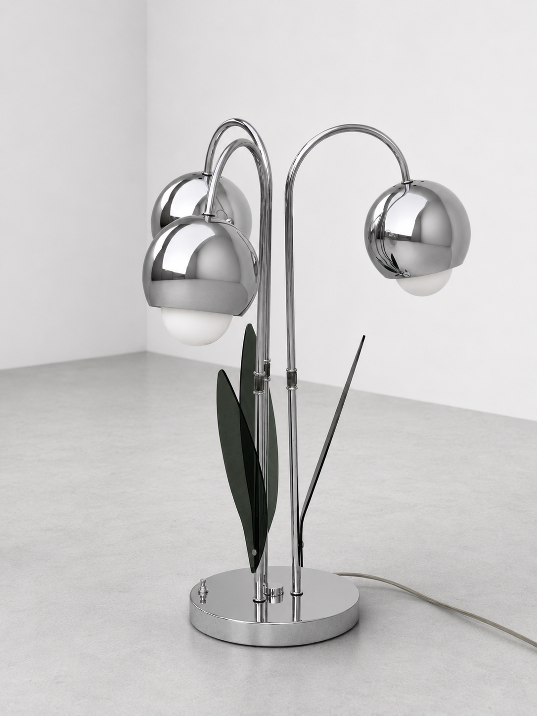 **Shipping Listing** 1960s Chrome Waterfall Table Lamp Attributed to Robert Sonneman
